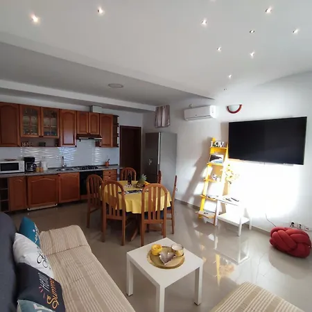 Orada Apartamento
