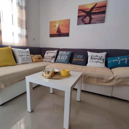 Apartment Orada