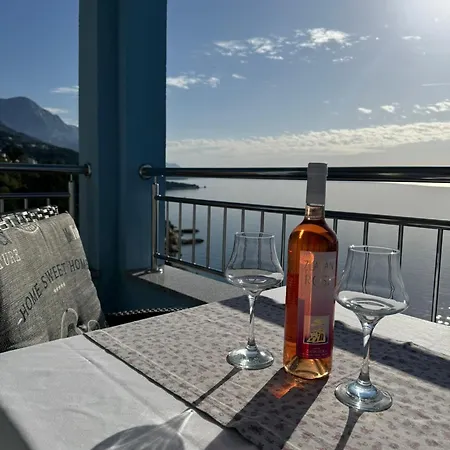 Apartment Orada *