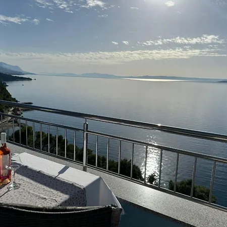 Apartment Orada Brela