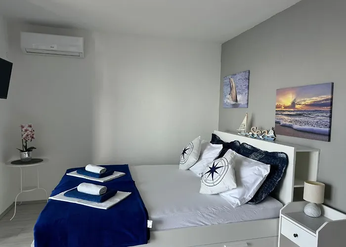 Apartment Orada